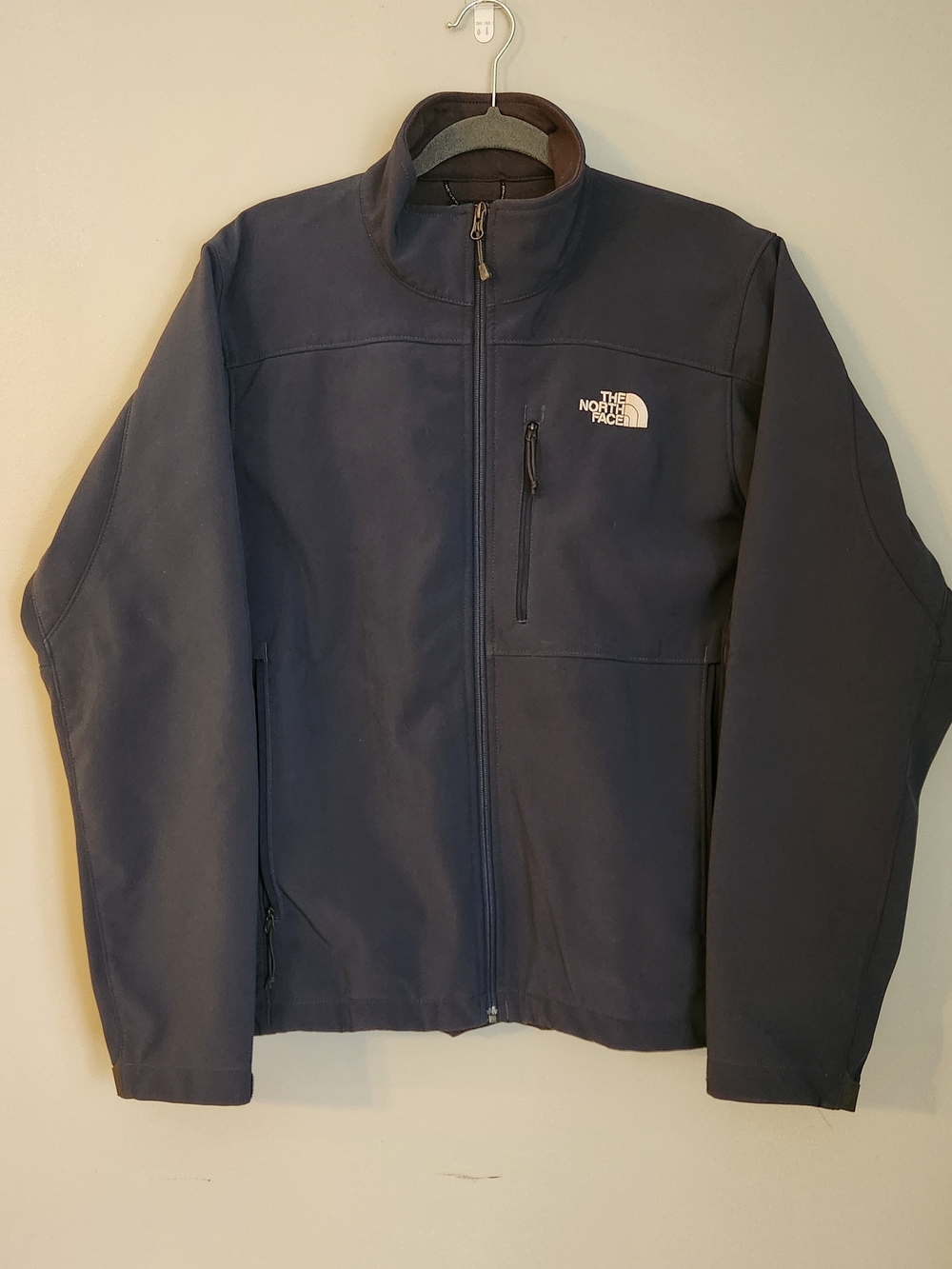 The North Face Men’s Navy Softshell Jacket - Zip Front